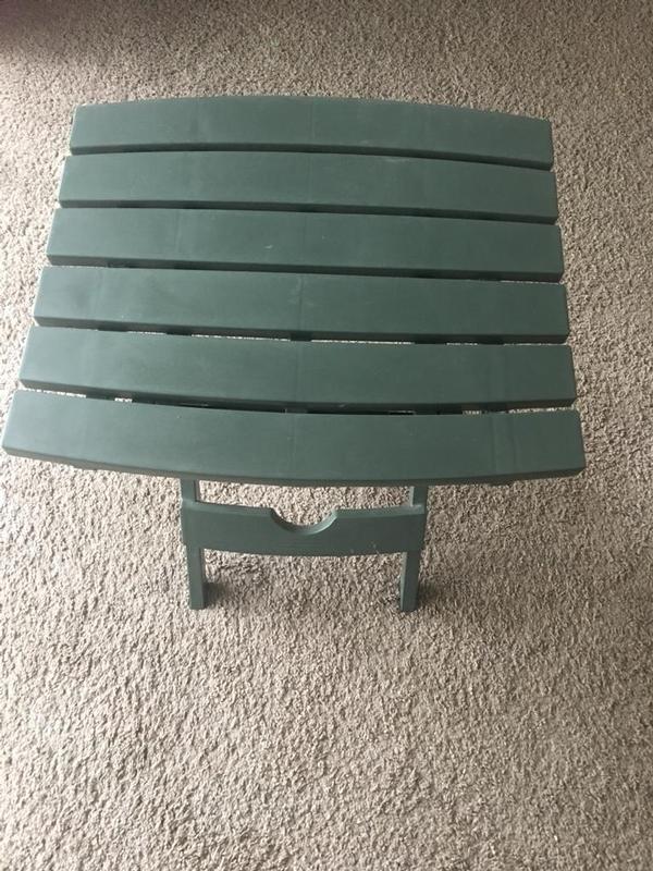 Foldable Side Table