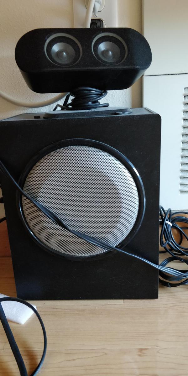 Woofer of 4 speakers