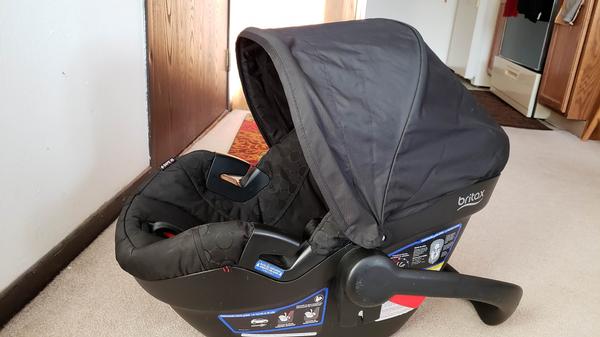 Car seat with Canopy open