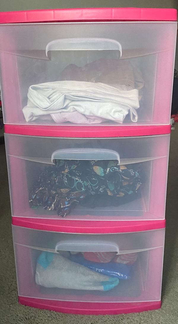 Moving out furniture sale