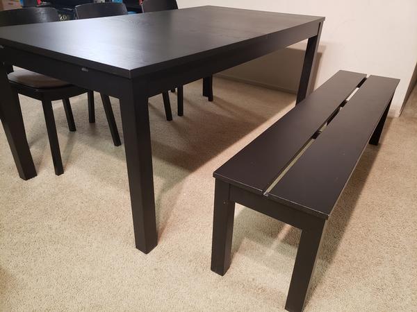 IKEA Extendable dining table - EXCELLENT CONDITION