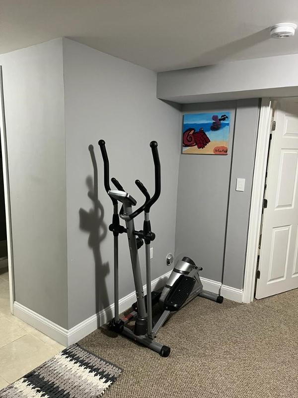 1800 / 1 bedroom/1 Living room newly fully furnished basement