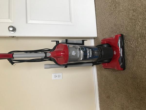 Dirt Devil Vaccum Cleaner