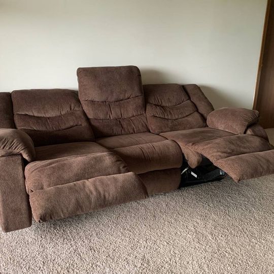 Reclining sofa couch